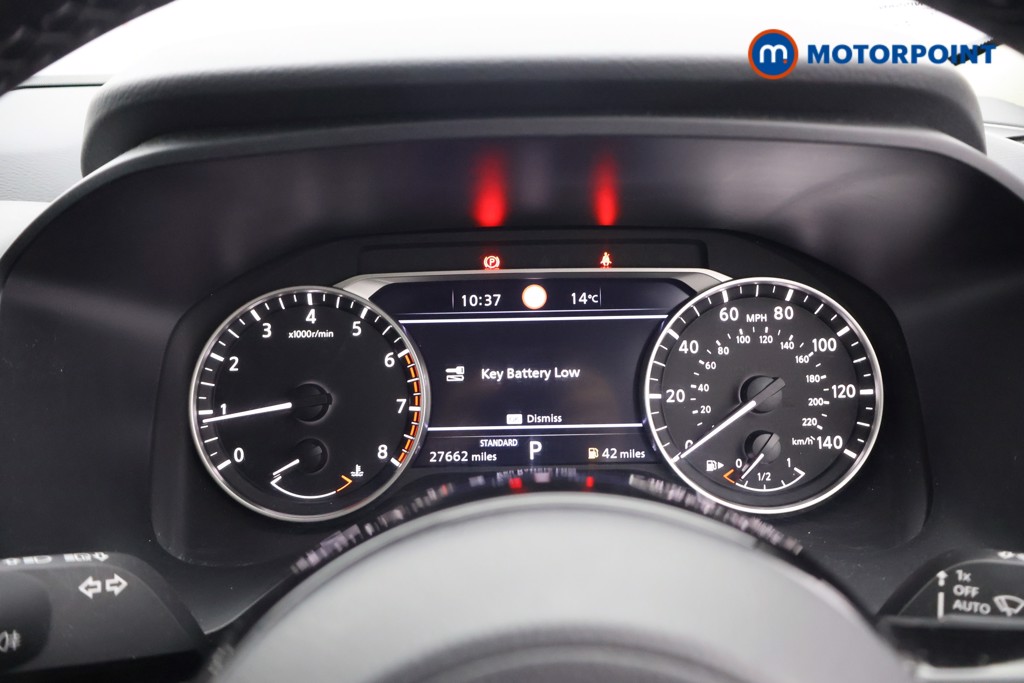 Nissan Qashqai Acenta Premium Automatic Petrol SUV - Stock Number (1636938) - 4th supplementary image