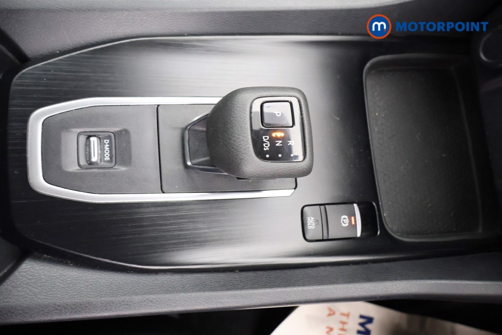 Nissan Qashqai Acenta Premium Automatic Petrol SUV - Stock Number (1636938) - 8th supplementary image