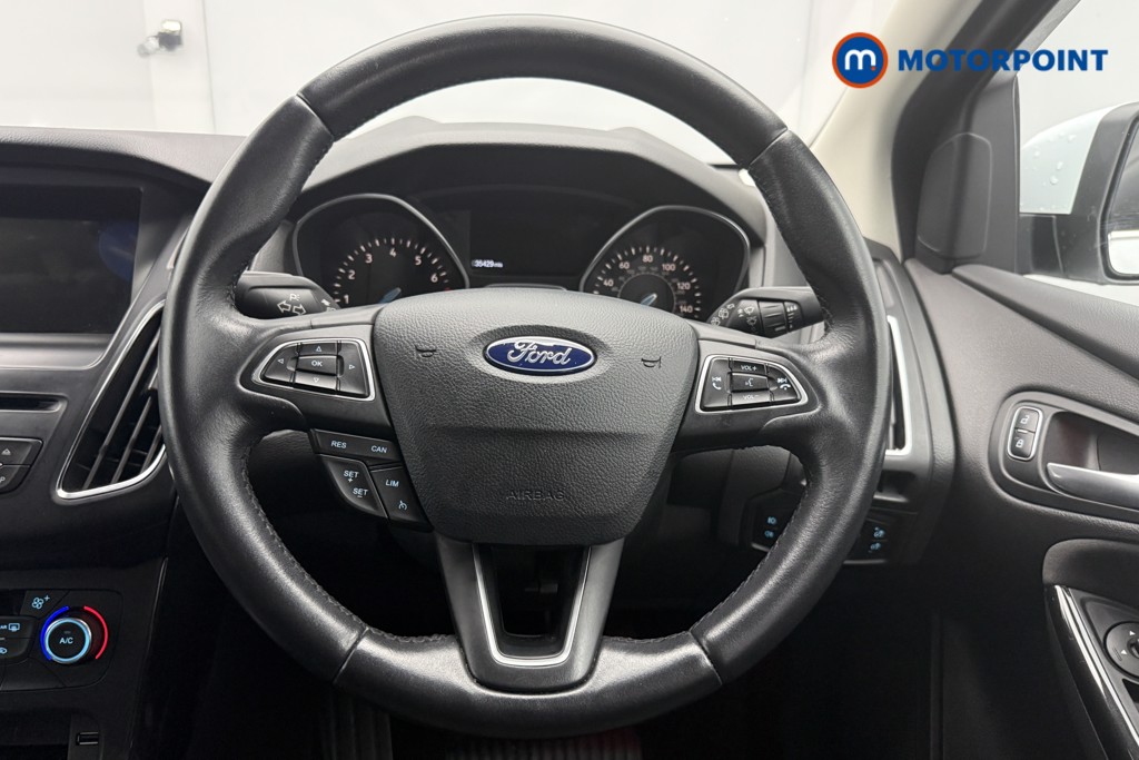 Ford Focus Titanium Manual Petrol Hatchback - Stock Number (1638832) - 12th supplementary image