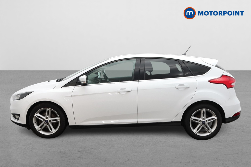 Ford Focus Titanium Manual Petrol Hatchback - Stock Number (1638832) - Passenger side