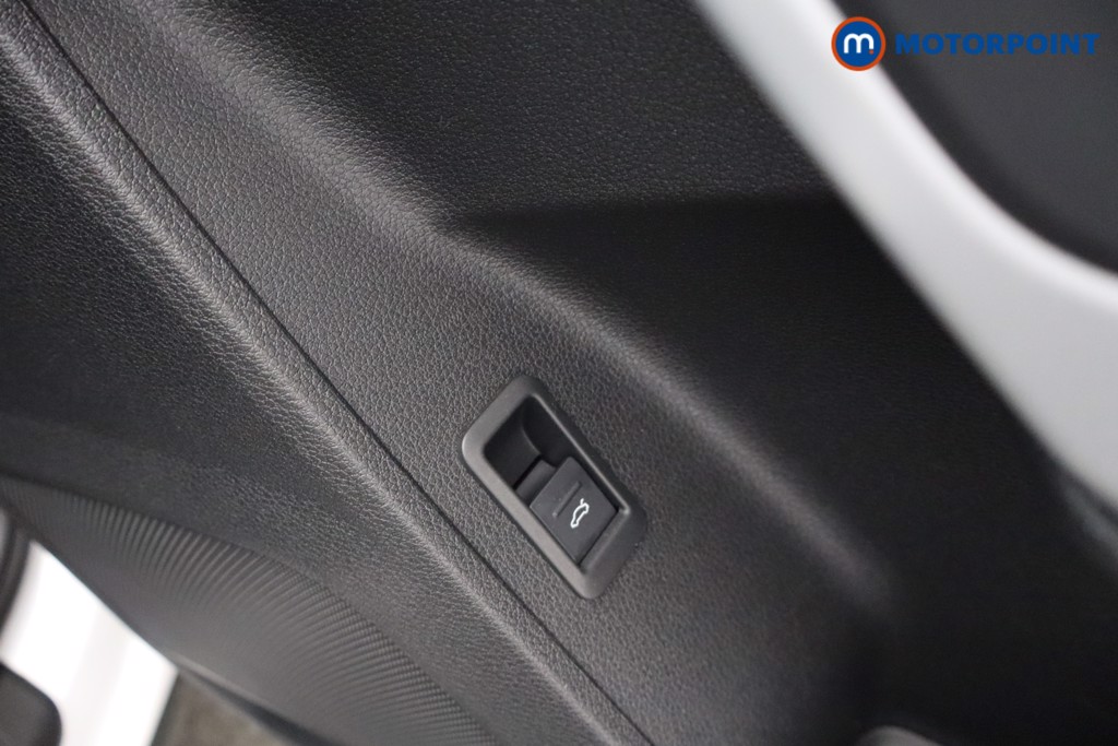 Audi Q3 Technik Manual Petrol SUV - Stock Number (1640399) - 12th supplementary image