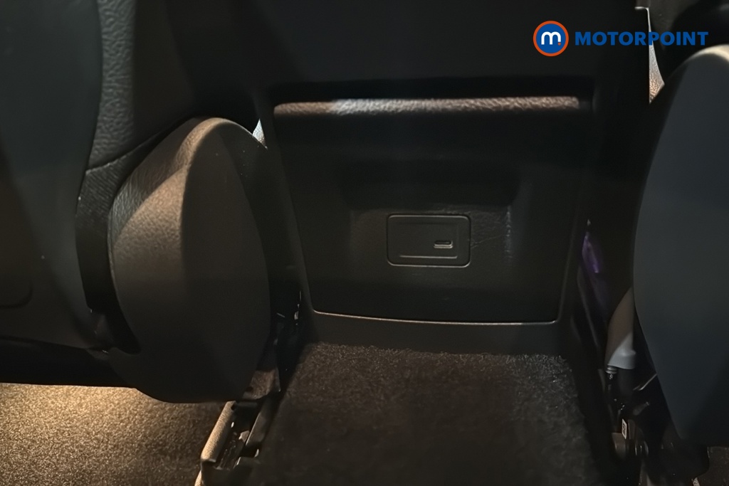 Mercedes-Benz A Class Amg Line Automatic Diesel Saloon - Stock Number (1641514) - 28th supplementary image