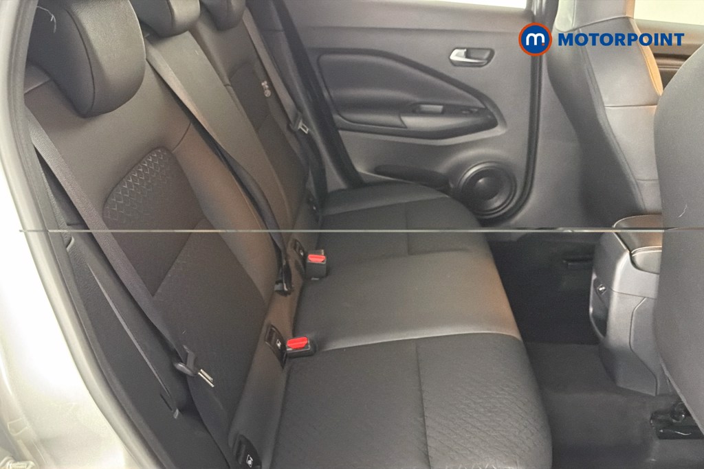 Nissan Juke N-Connecta Manual Petrol SUV - Stock Number (1642358) - 28th supplementary image