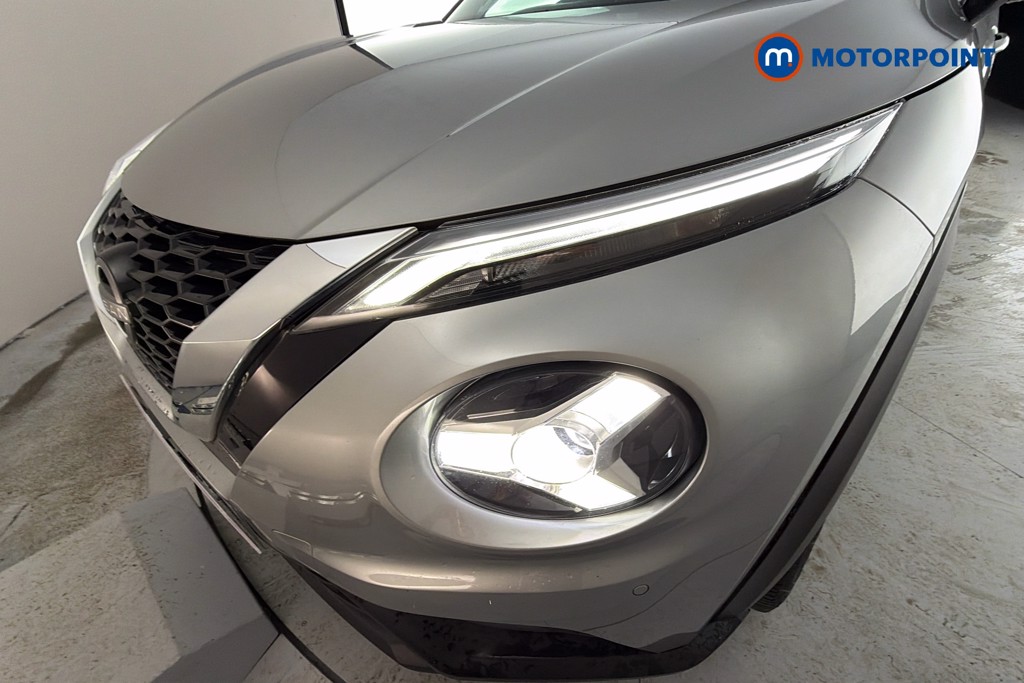 Nissan Juke N-Connecta Manual Petrol SUV - Stock Number (1642358) - 44th supplementary image