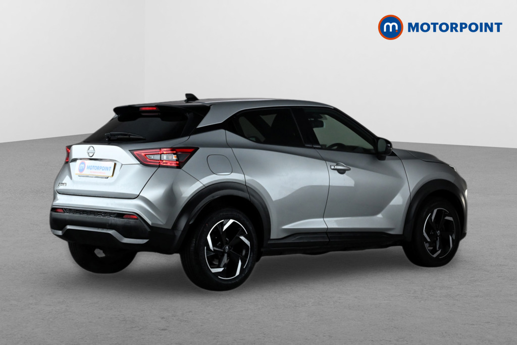 Nissan Juke N-Connecta Manual Petrol SUV - Stock Number (1642358) - Drivers side rear corner