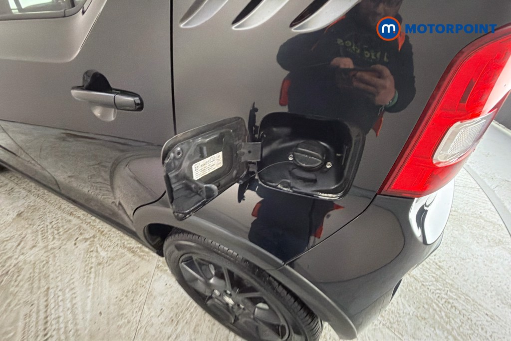 Suzuki Ignis Sz-T Manual Petrol SUV - Stock Number (1642828) - 41st supplementary image