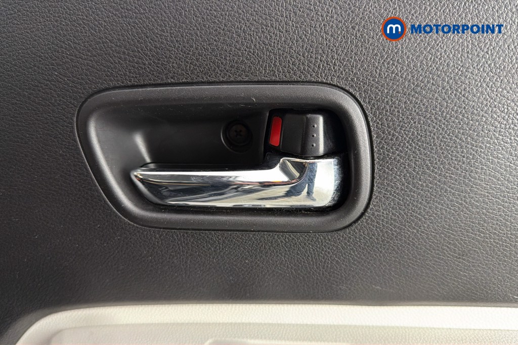 Suzuki Ignis Sz-T Manual Petrol SUV - Stock Number (1642828) - 42nd supplementary image