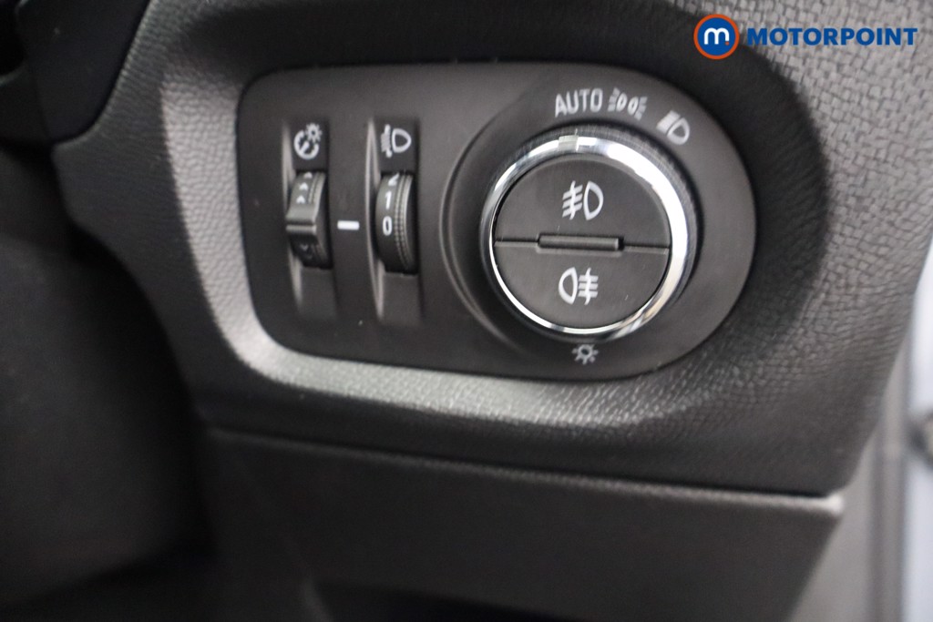 Vauxhall Corsa GS Manual Petrol Hatchback - Stock Number (1643065) - 12th supplementary image