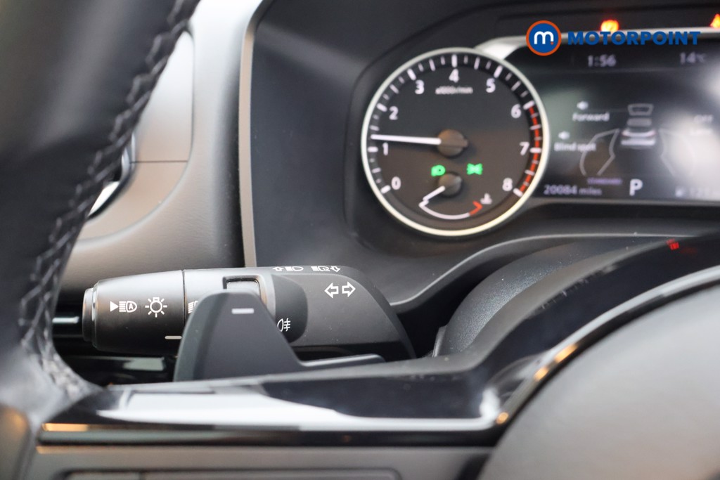 Nissan Qashqai Acenta Premium Automatic Petrol SUV - Stock Number (1643368) - 5th supplementary image