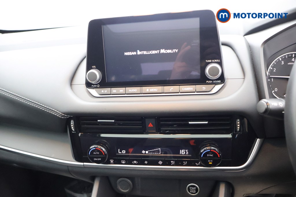 Nissan Qashqai Acenta Premium Automatic Petrol SUV - Stock Number (1643368) - 8th supplementary image