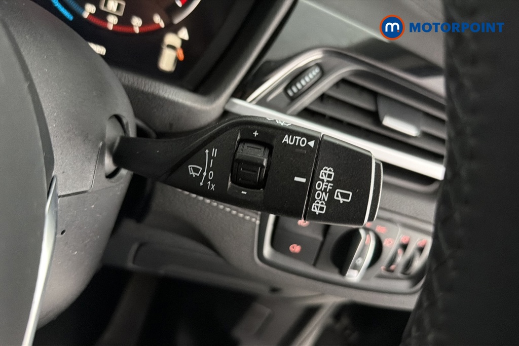 BMW X1 Xline Manual Petrol SUV - Stock Number (1643476) - 6th supplementary image