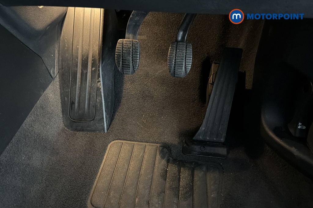 BMW X1 Xline Manual Petrol SUV - Stock Number (1643476) - 24th supplementary image