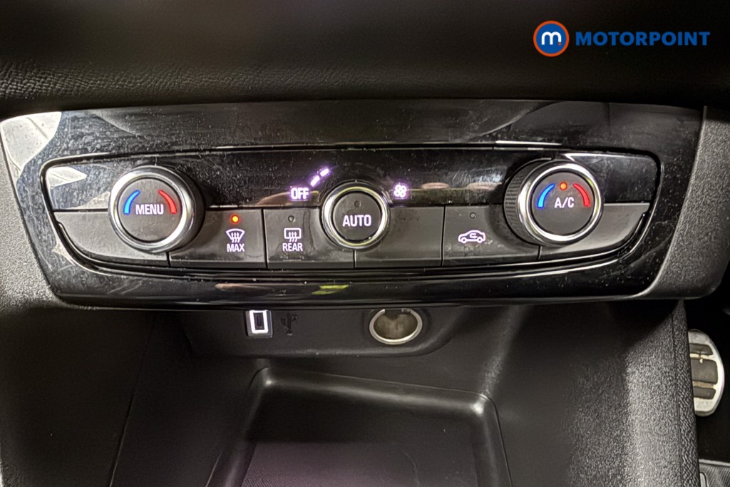 Vauxhall Corsa GS Manual Petrol Hatchback - Stock Number (1644001) - 9th supplementary image