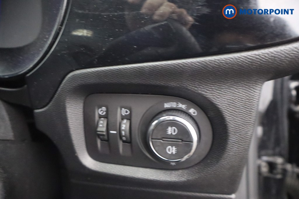 Vauxhall Corsa GS Manual Petrol Hatchback - Stock Number (1644009) - 12th supplementary image