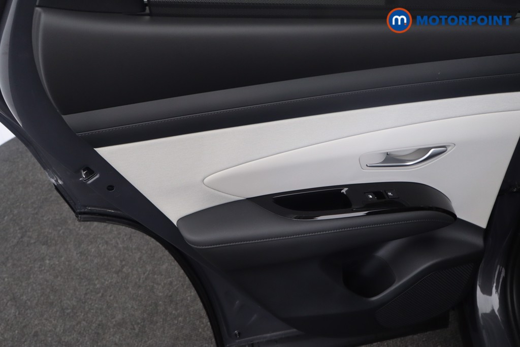 Hyundai Tucson Ultimate Automatic Petrol SUV - Stock Number (1644295) - 31st supplementary image
