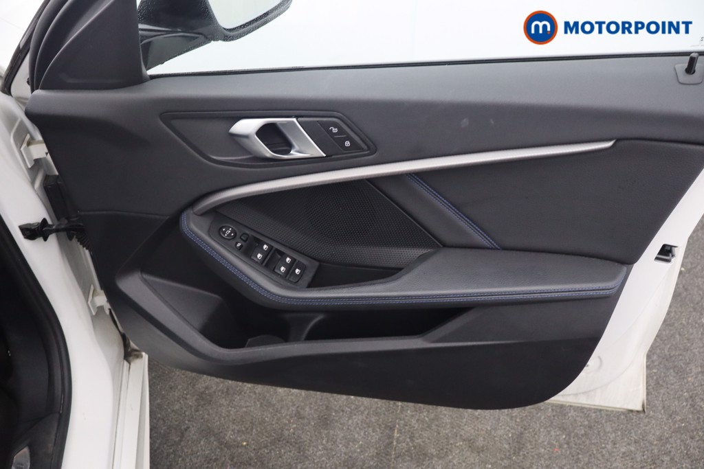 BMW 1 Series M Sport Manual Petrol Hatchback - Stock Number (1644444) - 9th supplementary image