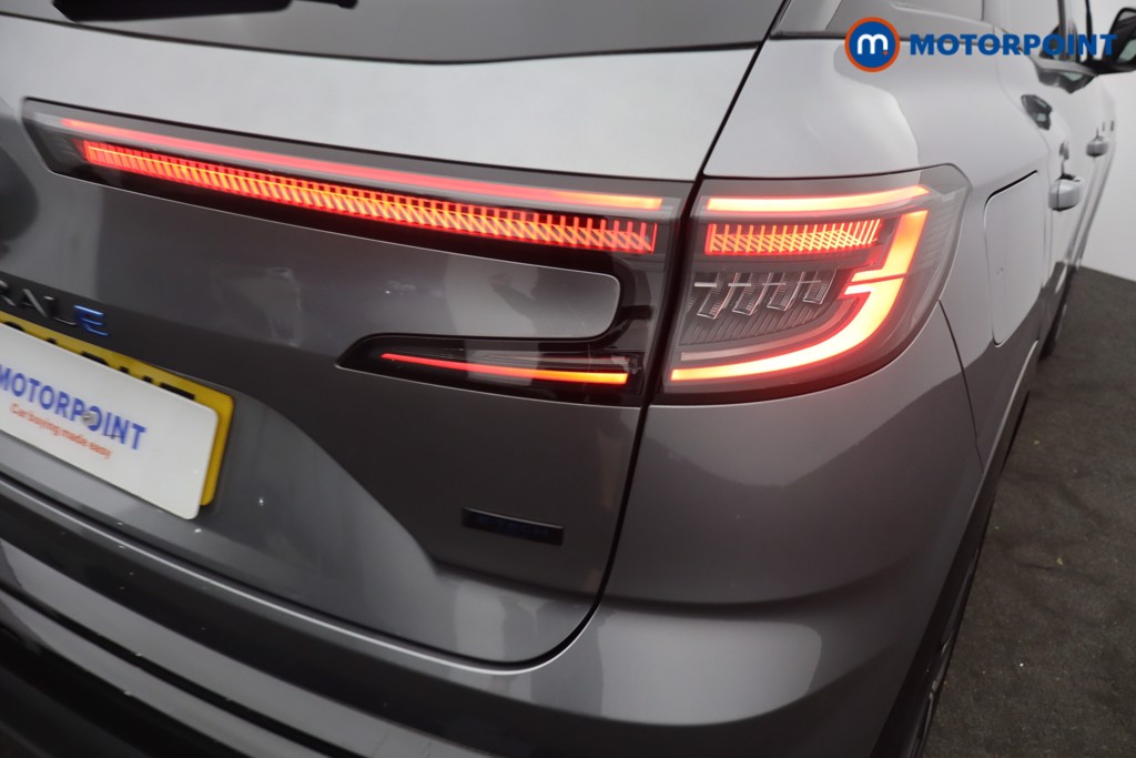 Renault Austral Iconic Esprit Alpine Automatic Petrol-Electric Hybrid SUV - Stock Number (1644592) - 3rd supplementary image