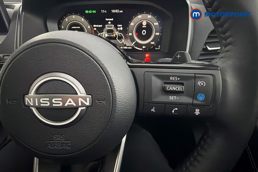 Nissan Qashqai N-Connecta Automatic Petrol SUV - Stock Number (1644895) - 4th supplementary image