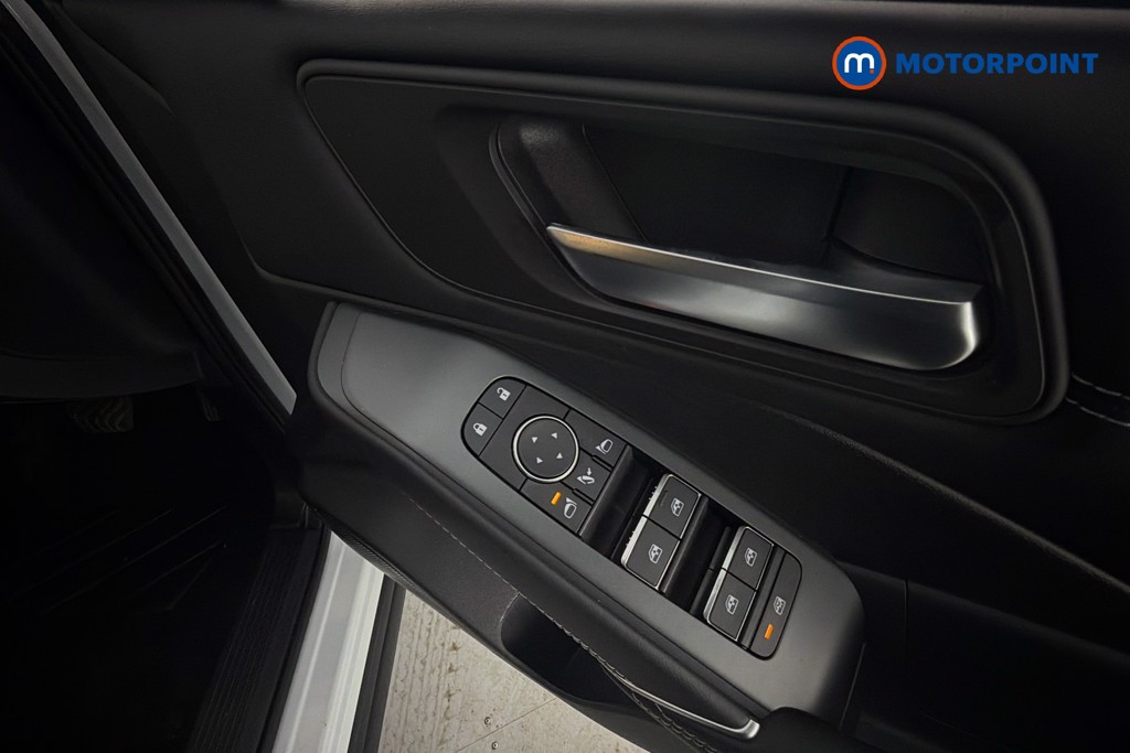 Nissan Qashqai N-Connecta Automatic Petrol SUV - Stock Number (1644895) - 19th supplementary image