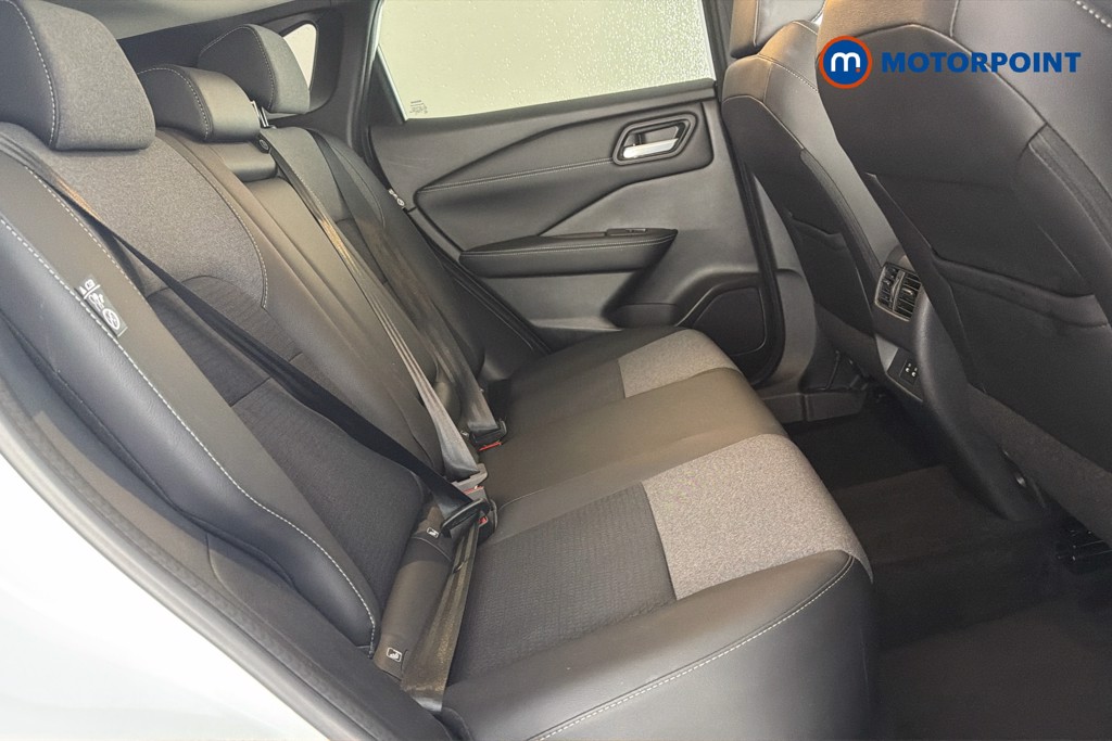 Nissan Qashqai N-Connecta Automatic Petrol SUV - Stock Number (1644895) - 28th supplementary image