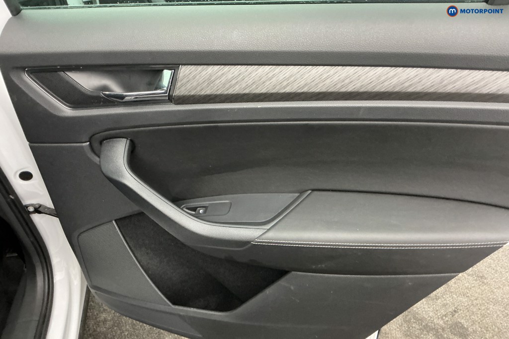 Skoda Kodiaq Se L Executive Manual Petrol SUV - Stock Number (1645004) - 26th supplementary image