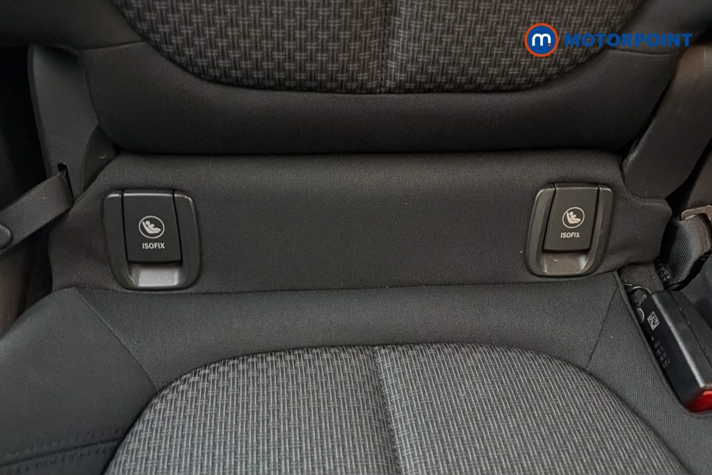 BMW 2 Series SE Manual Petrol Estate - Stock Number (1645310) - 29th supplementary image