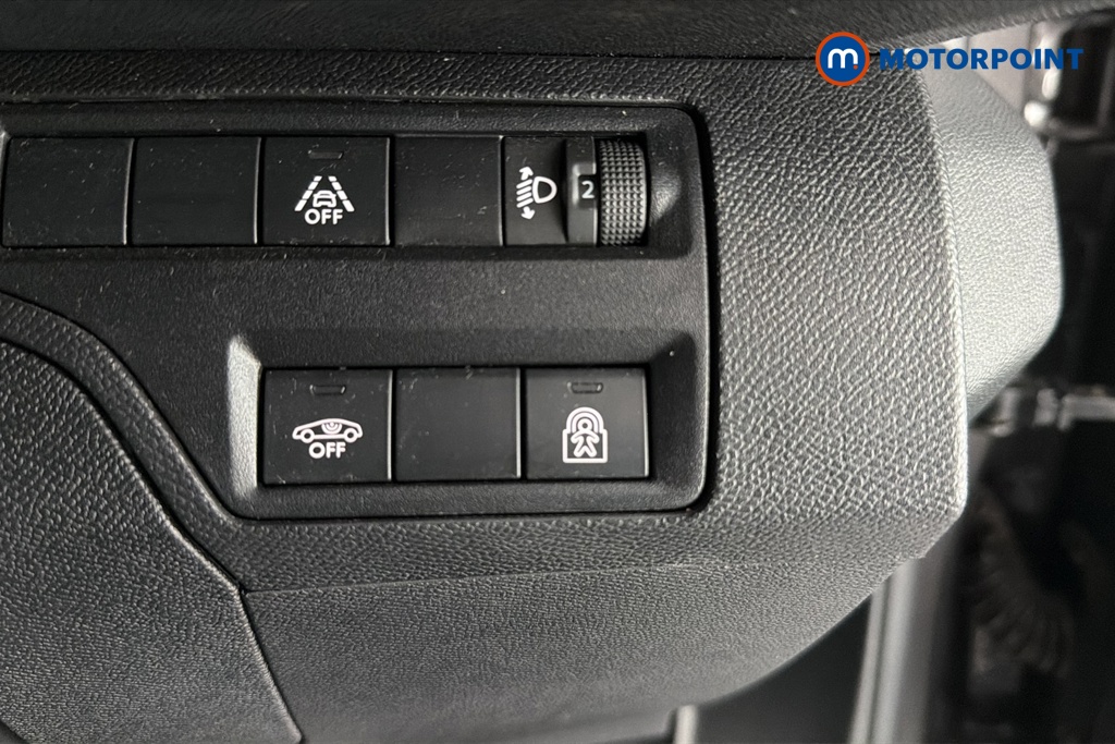 Peugeot 3008 Allure Premium-Plus Automatic Diesel SUV - Stock Number (1645658) - 11th supplementary image
