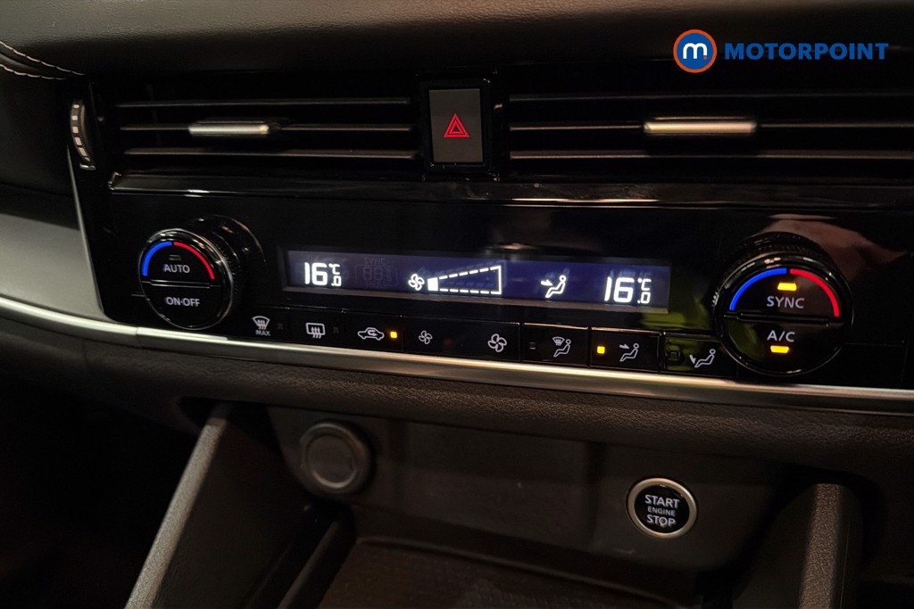 Nissan Qashqai Acenta Premium Manual Petrol SUV - Stock Number (1645899) - 12th supplementary image