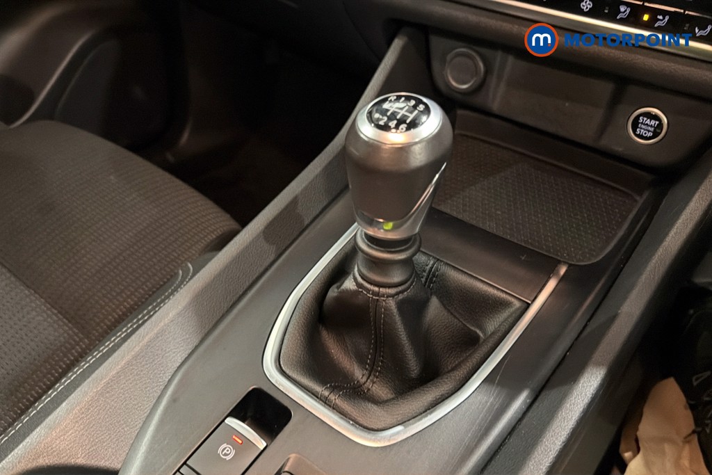 Nissan Qashqai Acenta Premium Manual Petrol SUV - Stock Number (1645899) - 15th supplementary image