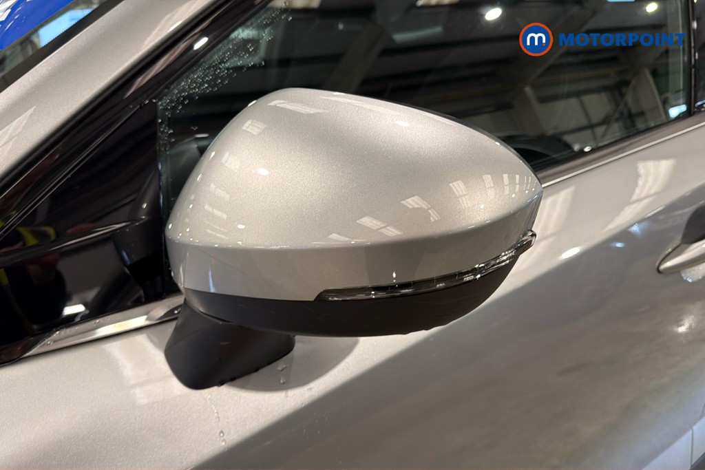 Nissan Qashqai Acenta Premium Manual Petrol SUV - Stock Number (1645899) - 43rd supplementary image