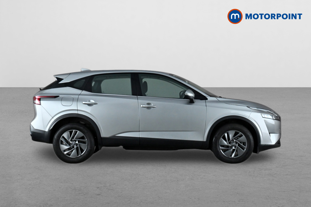 Nissan Qashqai Acenta Premium Manual Petrol SUV - Stock Number (1645899) - Drivers side