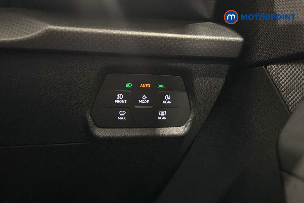Seat Leon SE Manual Diesel Hatchback - Stock Number (1646002) - 18th supplementary image