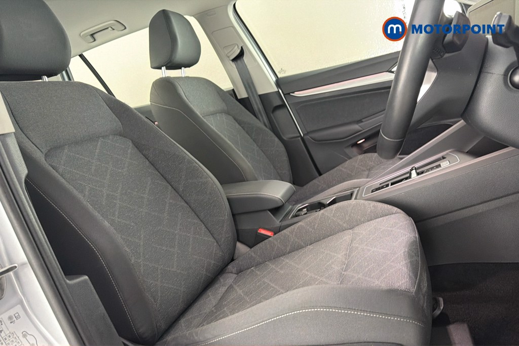 Volkswagen Golf Life Automatic Petrol Estate - Stock Number (1646162) - 22nd supplementary image