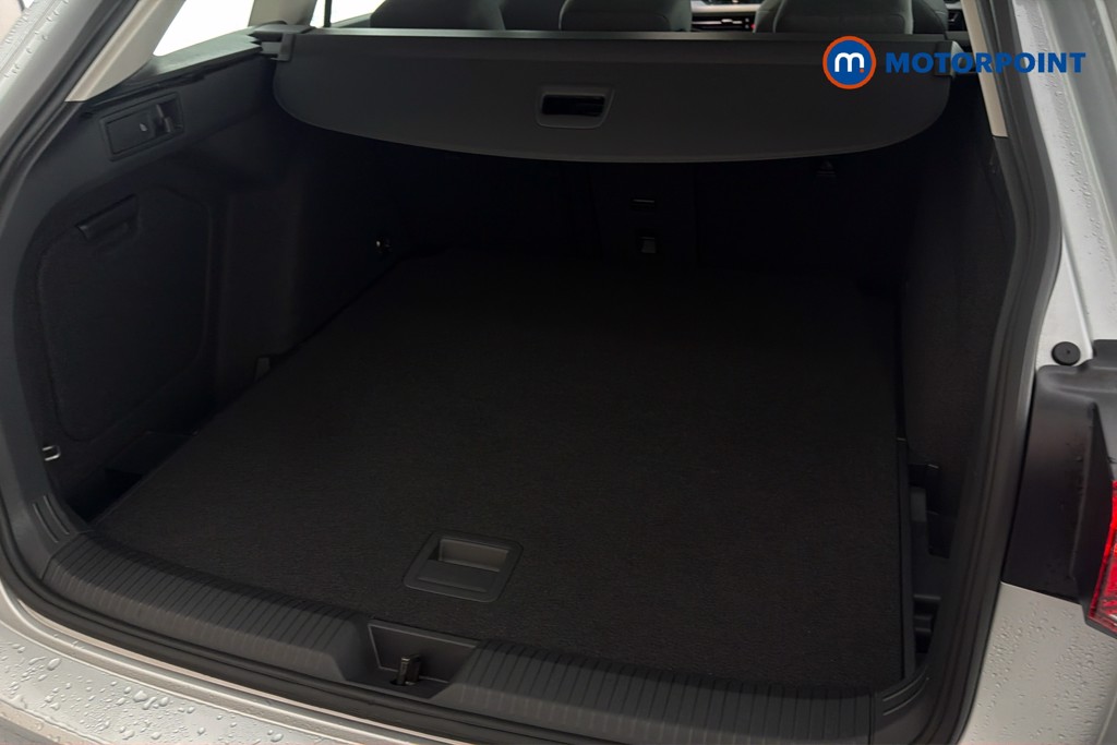 Volkswagen Golf Life Automatic Petrol Estate - Stock Number (1646162) - 33rd supplementary image