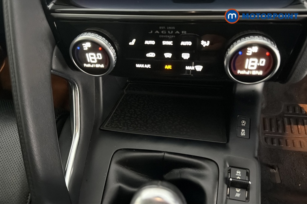 Jaguar E-Pace S Manual Diesel SUV - Stock Number (1646367) - 12th supplementary image