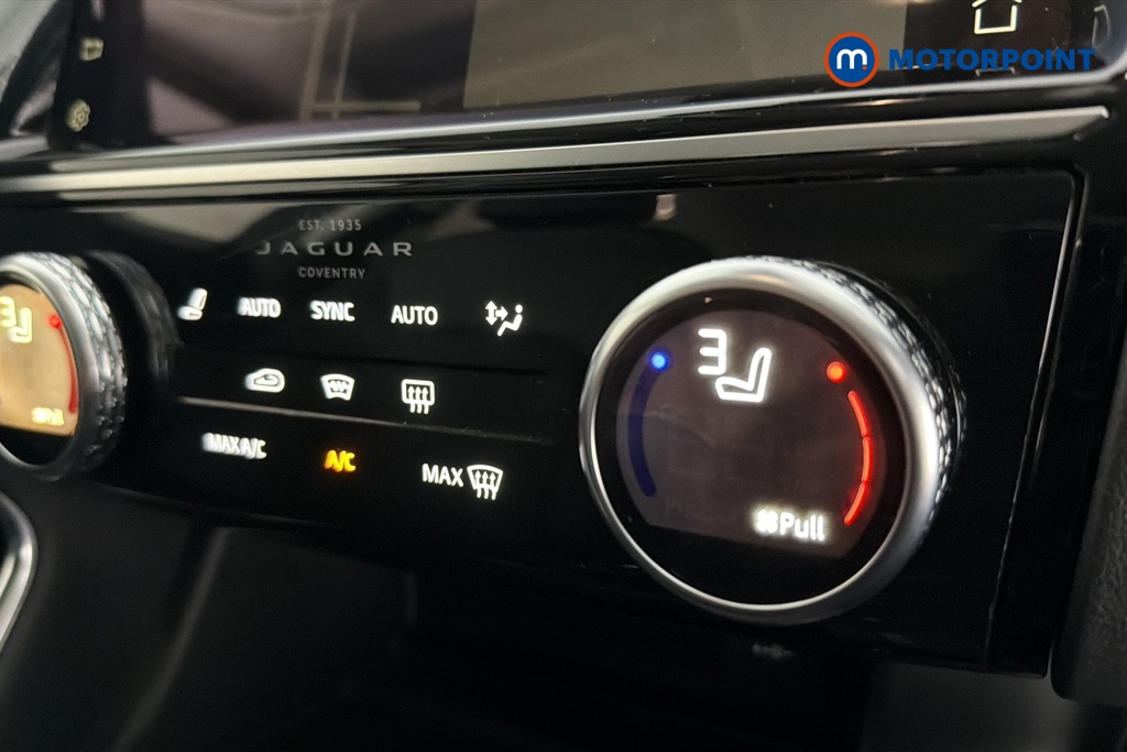 Jaguar E-Pace S Manual Diesel SUV - Stock Number (1646367) - 14th supplementary image