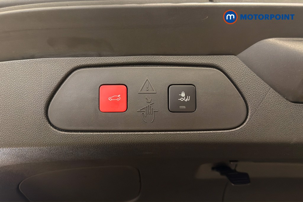 Vauxhall Grandland Ultimate Automatic Petrol SUV - Stock Number (1646470) - 35th supplementary image