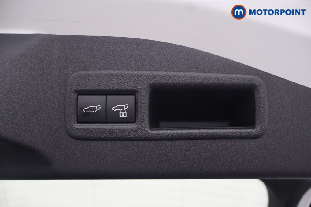 Toyota Bz4x Motion Automatic Electric SUV - Stock Number (1646560) - 47th supplementary image