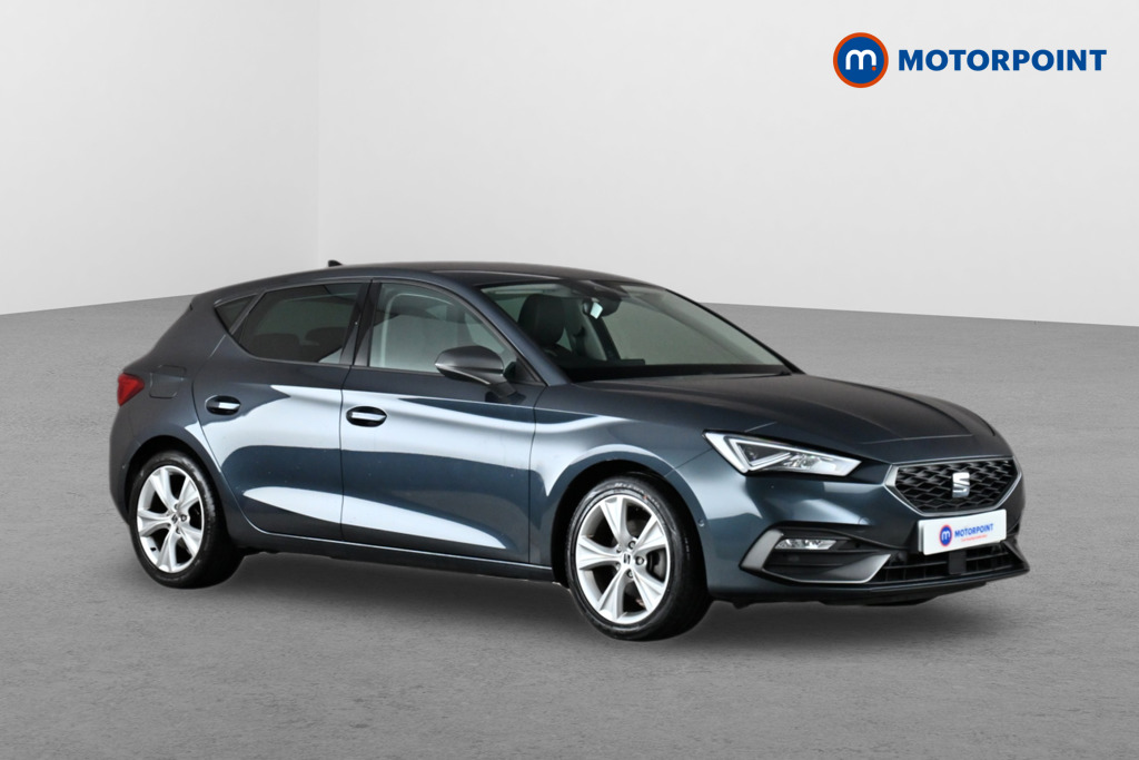 Seat Leon FR Manual Petrol Hatchback - Stock Number (1646699) - Drivers side front corner