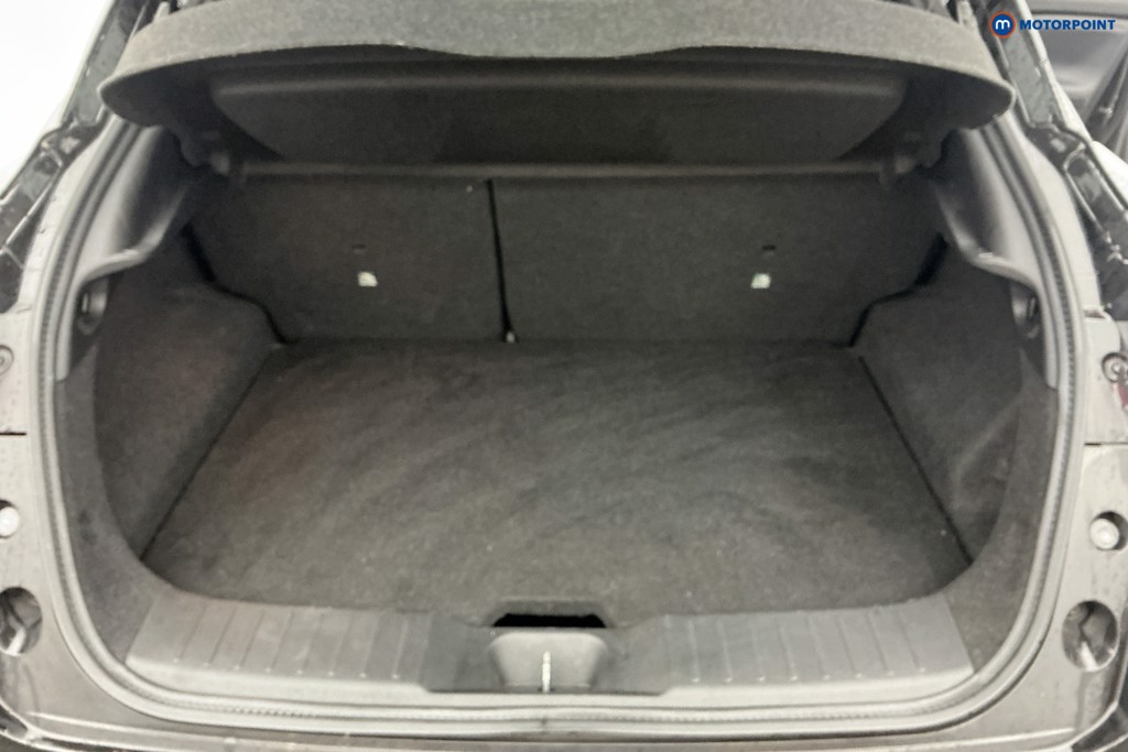 Nissan Juke N-Connecta Automatic Petrol-Electric Hybrid SUV - Stock Number (1646724) - 3rd supplementary image