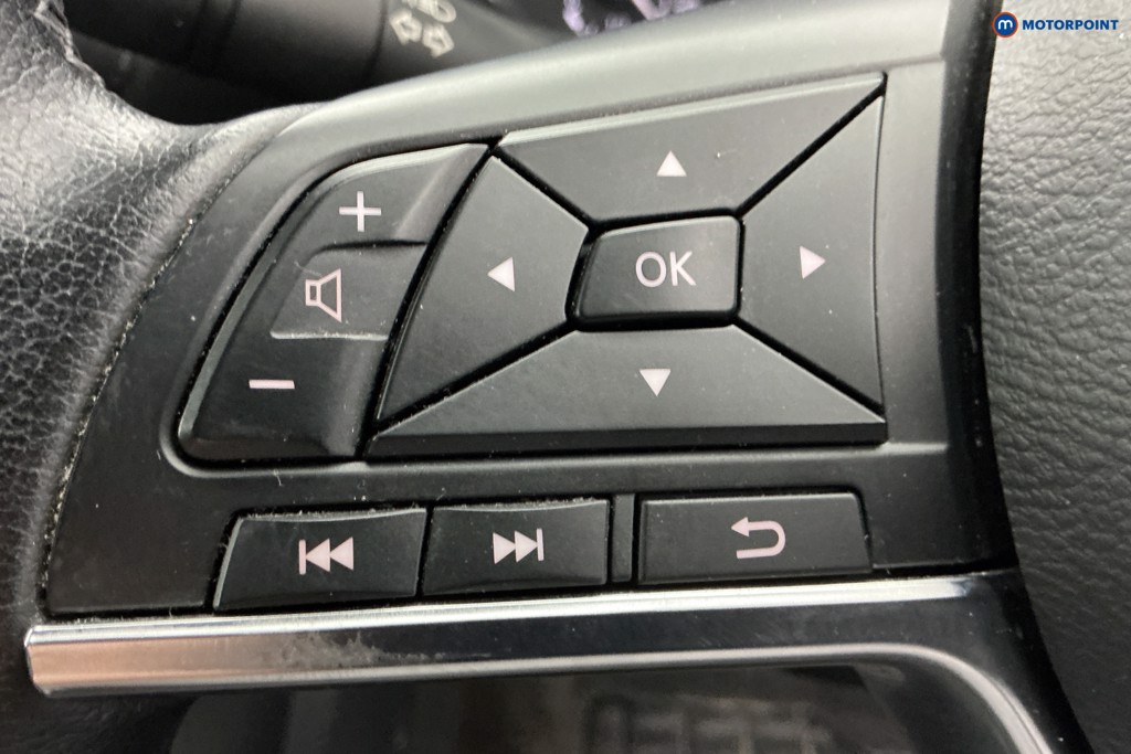 Nissan Juke N-Connecta Automatic Petrol-Electric Hybrid SUV - Stock Number (1646724) - 19th supplementary image