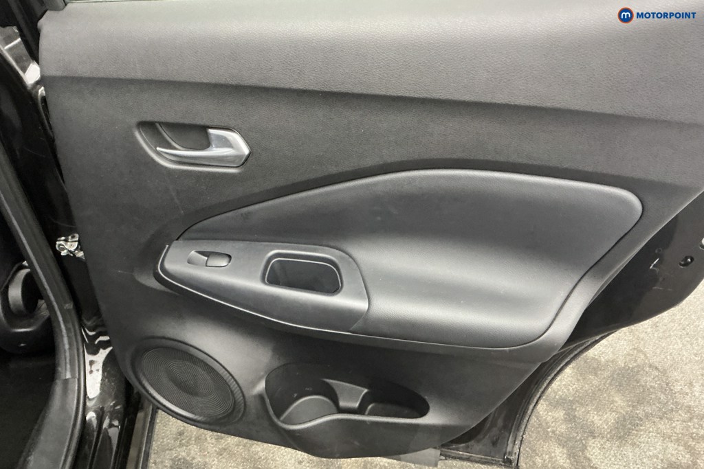 Nissan Juke N-Connecta Automatic Petrol-Electric Hybrid SUV - Stock Number (1646724) - 25th supplementary image