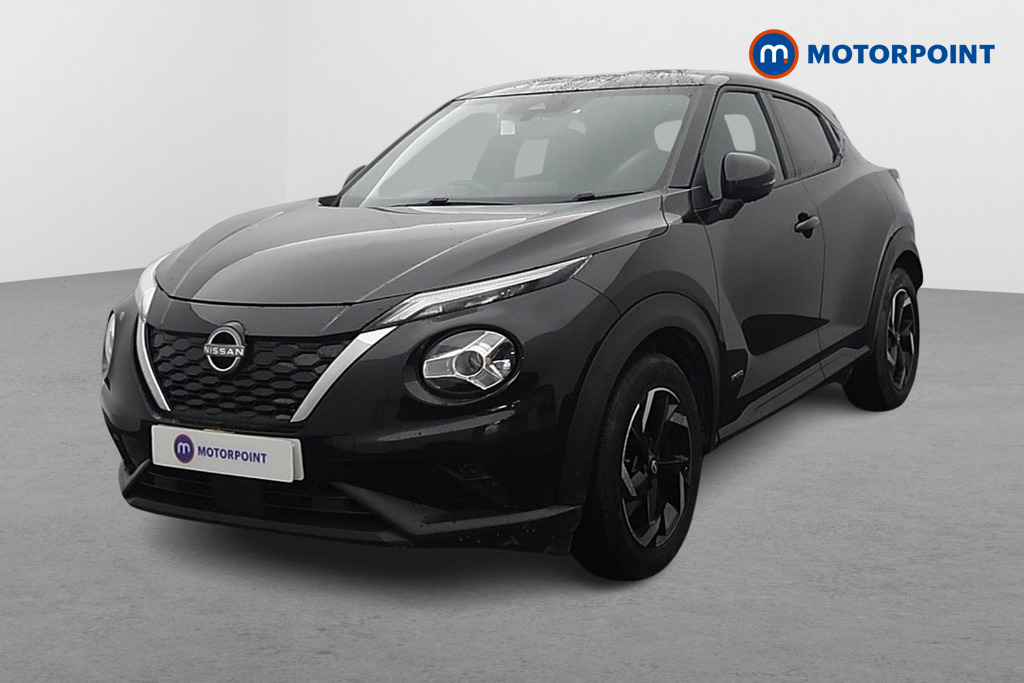 Nissan Juke N-Connecta Automatic Petrol-Electric Hybrid SUV - Stock Number (1646724) - Passenger side front corner