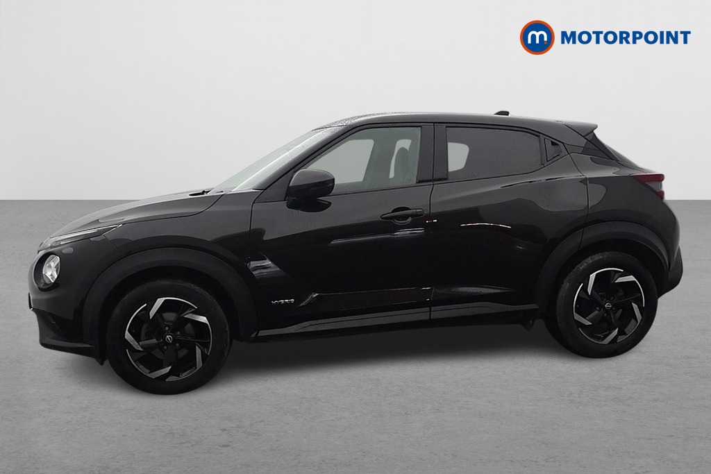 Nissan Juke N-Connecta Automatic Petrol-Electric Hybrid SUV - Stock Number (1646724) - Passenger side