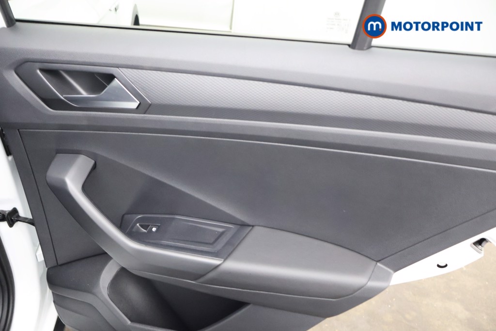 Volkswagen T-Roc Black Edition Automatic Petrol SUV - Stock Number (1646729) - 16th supplementary image