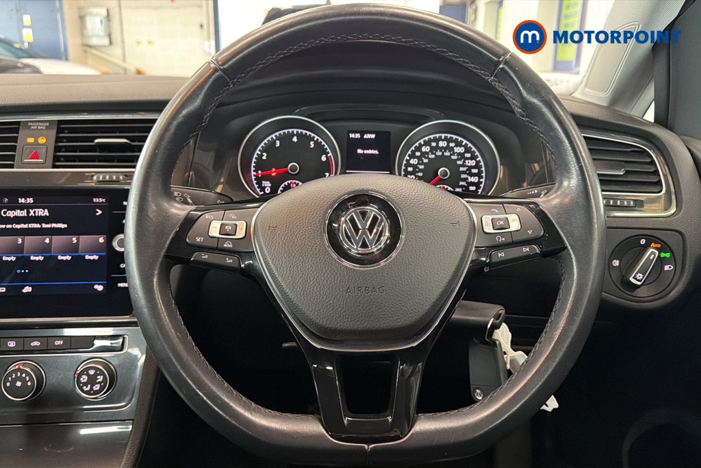 Volkswagen Golf SE Manual Petrol Hatchback - Stock Number (1646940) - 2nd supplementary image