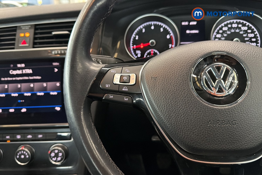 Volkswagen Golf SE Manual Petrol Hatchback - Stock Number (1646940) - 4th supplementary image