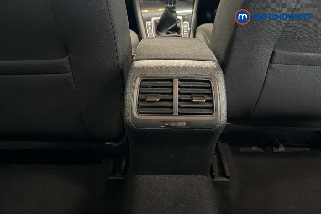 Volkswagen Golf SE Manual Petrol Hatchback - Stock Number (1646940) - 28th supplementary image
