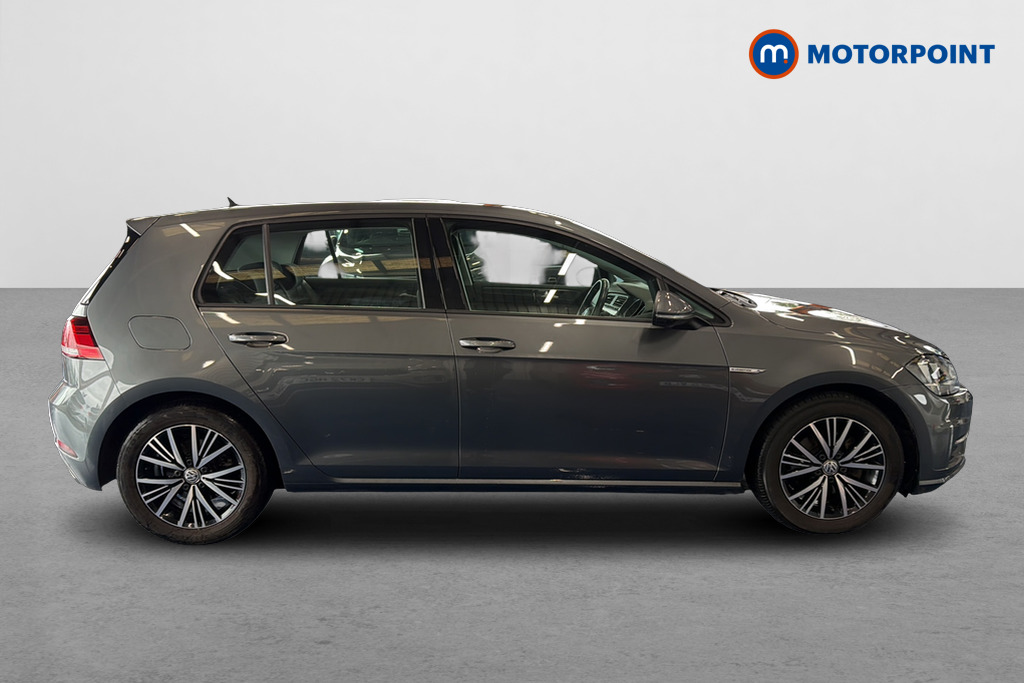 Volkswagen Golf SE Manual Petrol Hatchback - Stock Number (1646940) - Passenger side