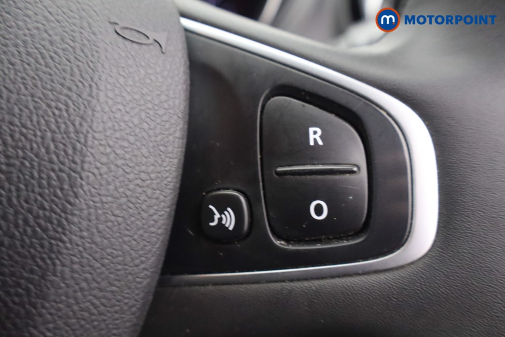 Renault Captur Iconic Automatic Diesel SUV - Stock Number (1647092) - 14th supplementary image